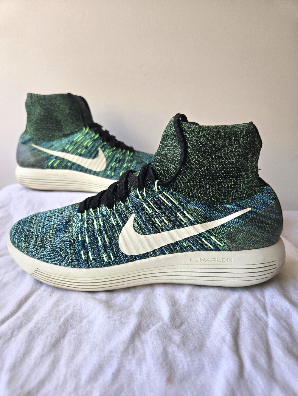 Nike Lunar Epic Flyknit Photo Blue Poison Green 818676-003 Men's Size 9.5
